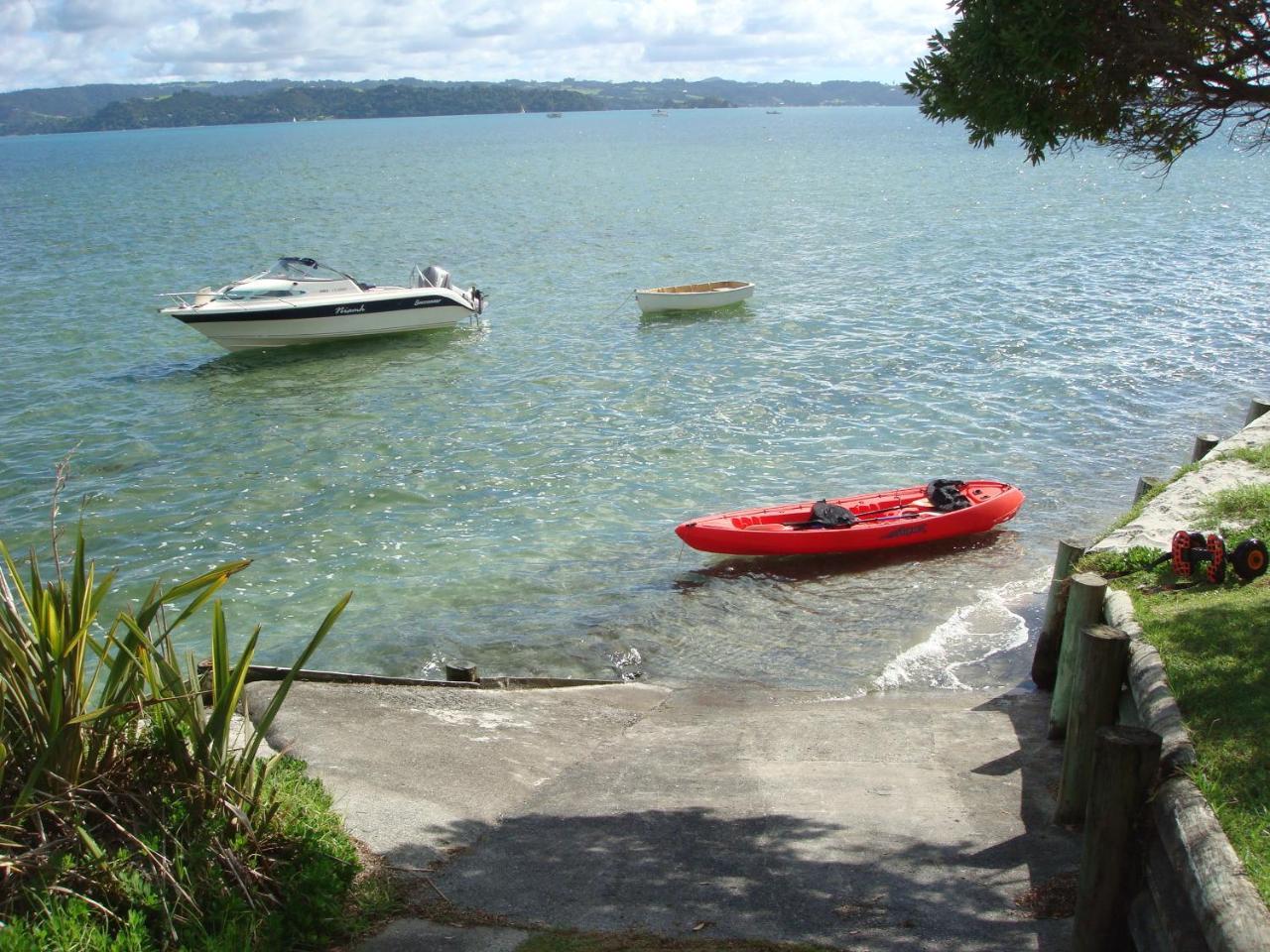 Harbourside Getaway Leilighet One Tree Point Eksteriør bilde